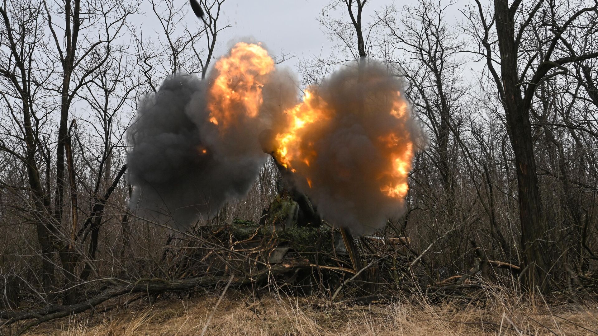 Боевая работа САУ 2С3 Акация 90-й гвардейской танковой дивизии ЦВО на авдеевском направлении СВО Боевая работа САУ 2С3 Акация 90-й гвардейской танковой дивизии ЦВО на авдеевском направлении СВО - РИА Новости, 1920, 27.02.2024
