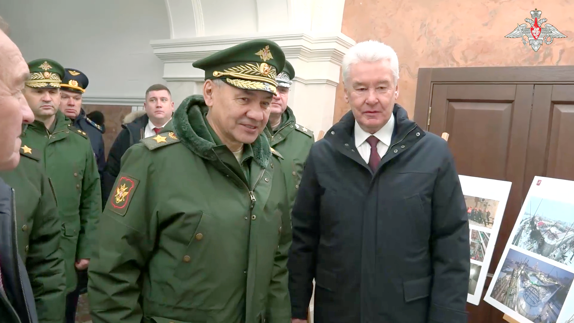 Министр обороны РФ Сергей Шойгу и Мэр Москвы Сергей Собянин проверили готовность здания штаба Московского военного округа Министр обороны РФ Сергей Шойгу и Мэр Москвы Сергей Собянин проверили готовность здания штаба Московского военного округа - РИА Новости, 1920, 23.02.2024