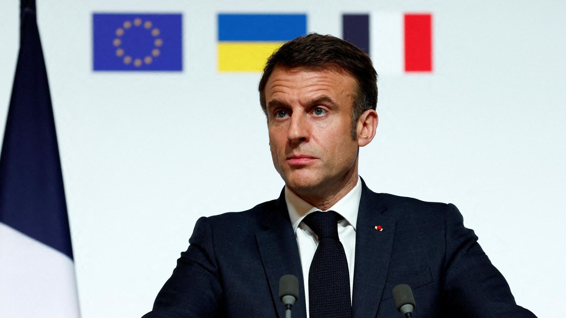 Президент Франции Эммануэль Макрон во время пресс-конференции по итогам встречи по поддержке Украины в Париже Президент Франции Эммануэль Макрон во время пресс-конференции по итогам встречи по поддержке Украины в Париже - РИА Новости, 1920, 27.02.2024