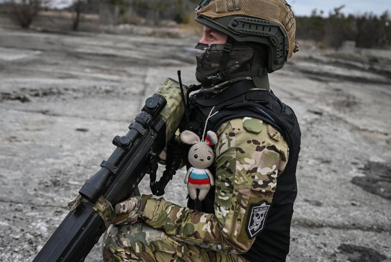 Военнослужащий полка Центрального военного округа на Краснолиманском направлении спецоперации Военнослужащий полка Центрального военного округа на Краснолиманском направлении спецоперации