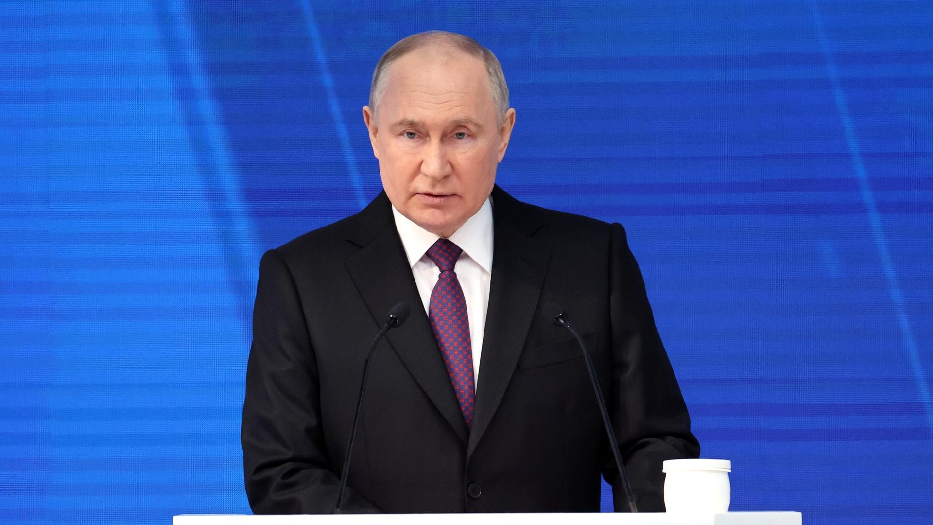 Президент РФ Владимир Путин выступает с ежегодным посланием Федеральному собранию Президент РФ Владимир Путин выступает с ежегодным посланием Федеральному собранию - РИА Новости, 1920, 29.02.2024