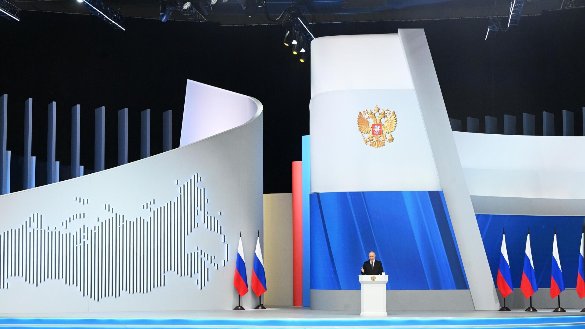 Президент РФ Владимир Путин обращается с посланием к Федеральному собранию Президент РФ Владимир Путин обращается с посланием к Федеральному собранию - РИА Новости, 1920, 29.02.2024
