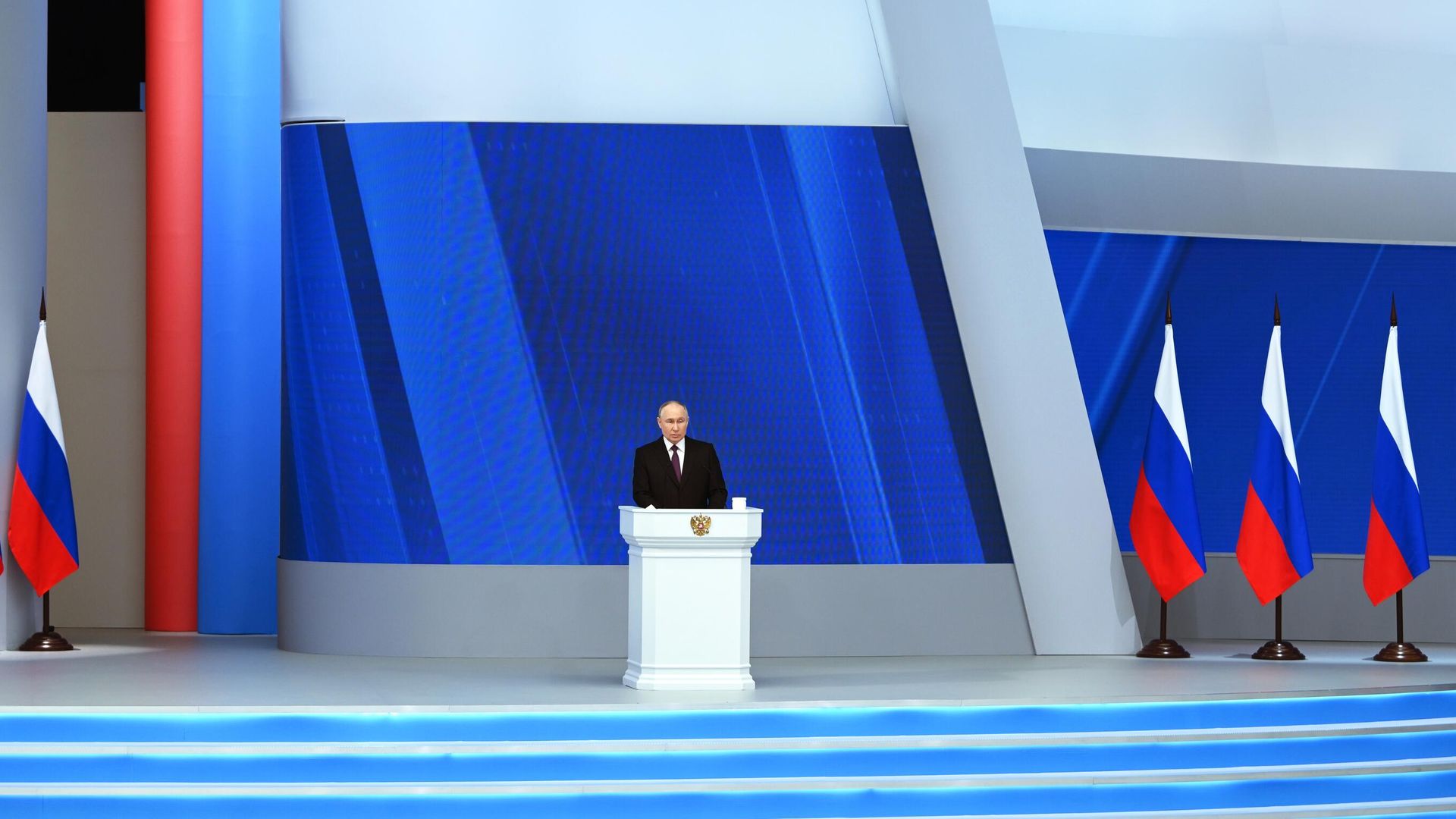 Президент РФ Владимир Путин обращается с посланием к Федеральному cобранию Президент РФ Владимир Путин обращается с посланием к Федеральному cобранию - РИА Новости, 1920, 29.02.2024