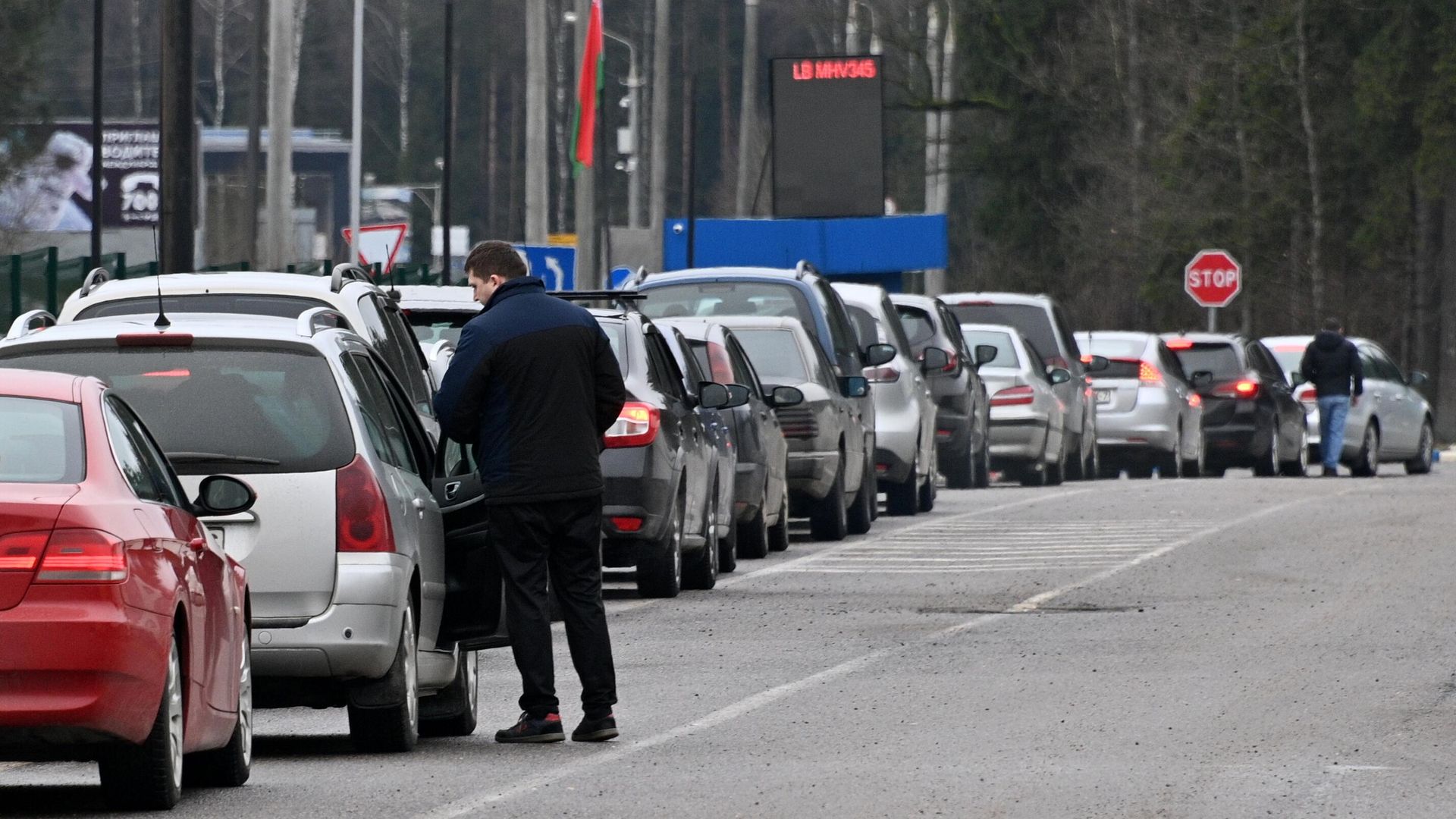 Автомобили на контрольно-пропускном пункте Котловка на белорусско-литовской границе Автомобили на контрольно-пропускном пункте Котловка на белорусско-литовской границе - РИА Новости, 1920, 27.10.2025