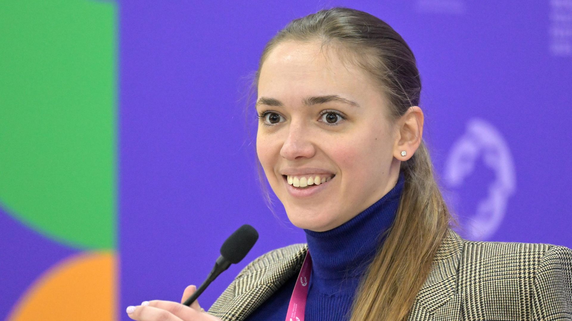 Руководитель Федерального агентства по делам молодежи Ксения Разуваева во время пресс-конференции, посвященной открытию Всемирного фестиваля молодежи 2024 на федеральной территории Сириус Руководитель Федерального агентства по делам молодежи Ксения Разуваева во время пресс-конференции, посвященной открытию Всемирного фестиваля молодежи 2024 на федеральной территории Сириус - РИА Новости, 1920, 10.04.2024