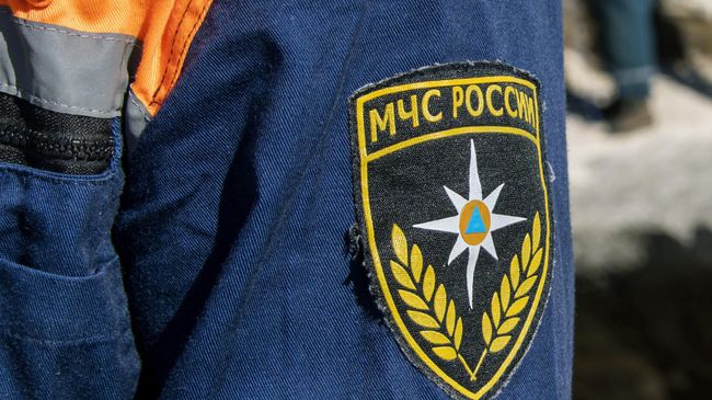 Сотрудник спасательной службы МЧС России