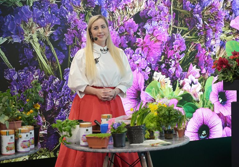 Серия мастер-классов от садовых экспертов, павильон С Семья. Работа. Долголетие Серия мастер-классов от садовых экспертов, павильон С Семья. Работа. Долголетие