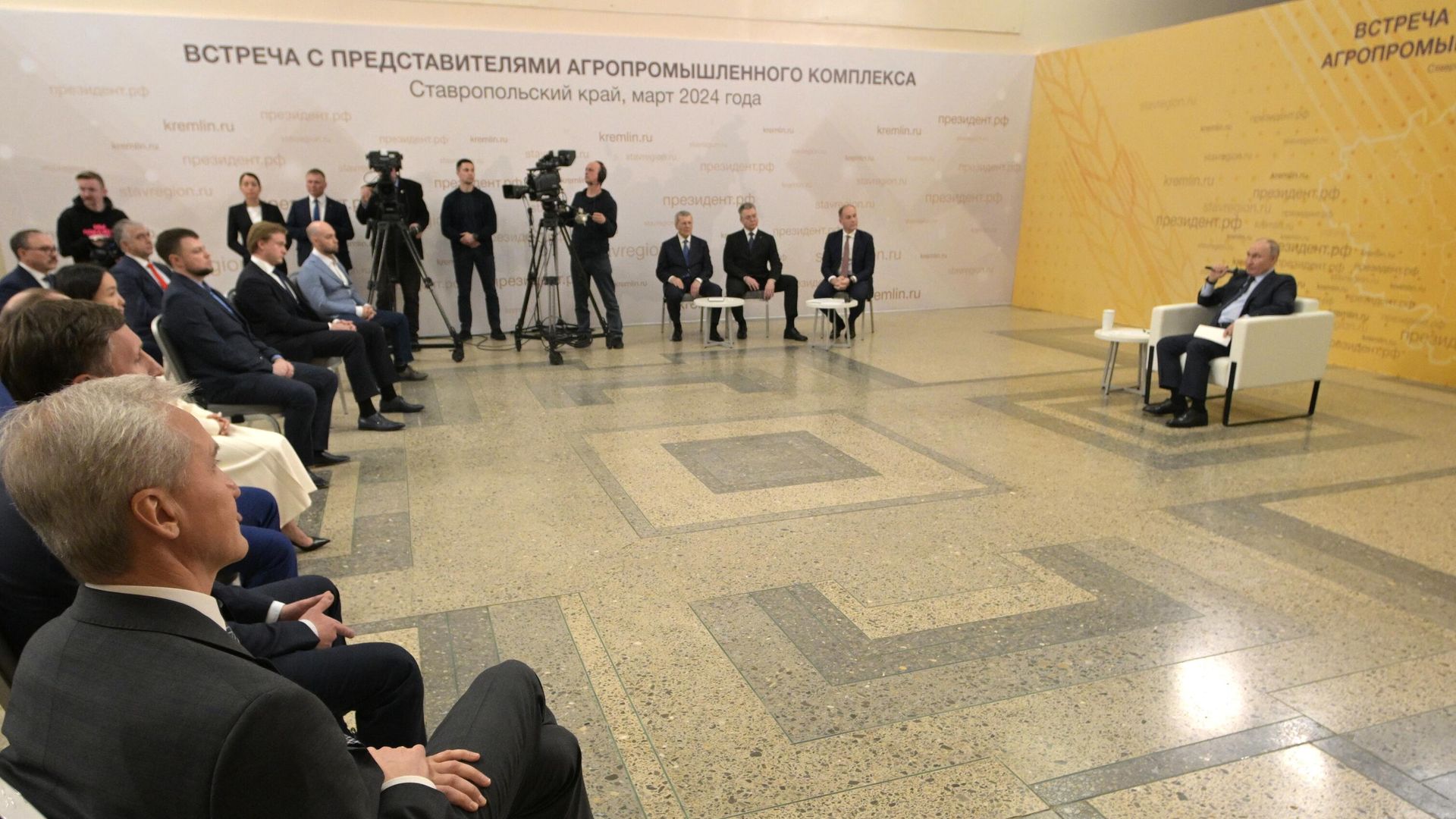 Президент РФ Владимир Путин во время встречи с представителями агропромышленного комплекса в Ставрополе. 5 марта 2024 - РИА Новости, 1920, 05.03.2024