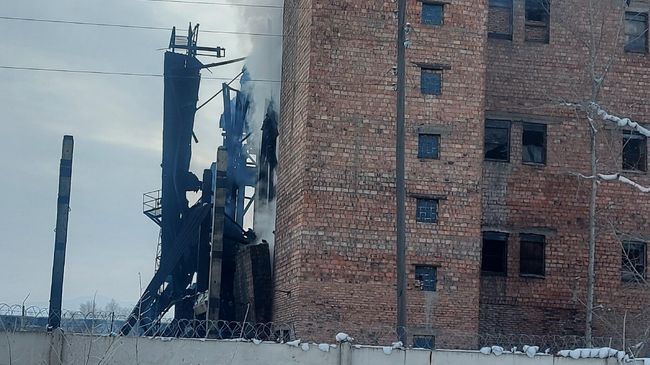 Место пожара на Шагонарской ТЭЦ в Туве