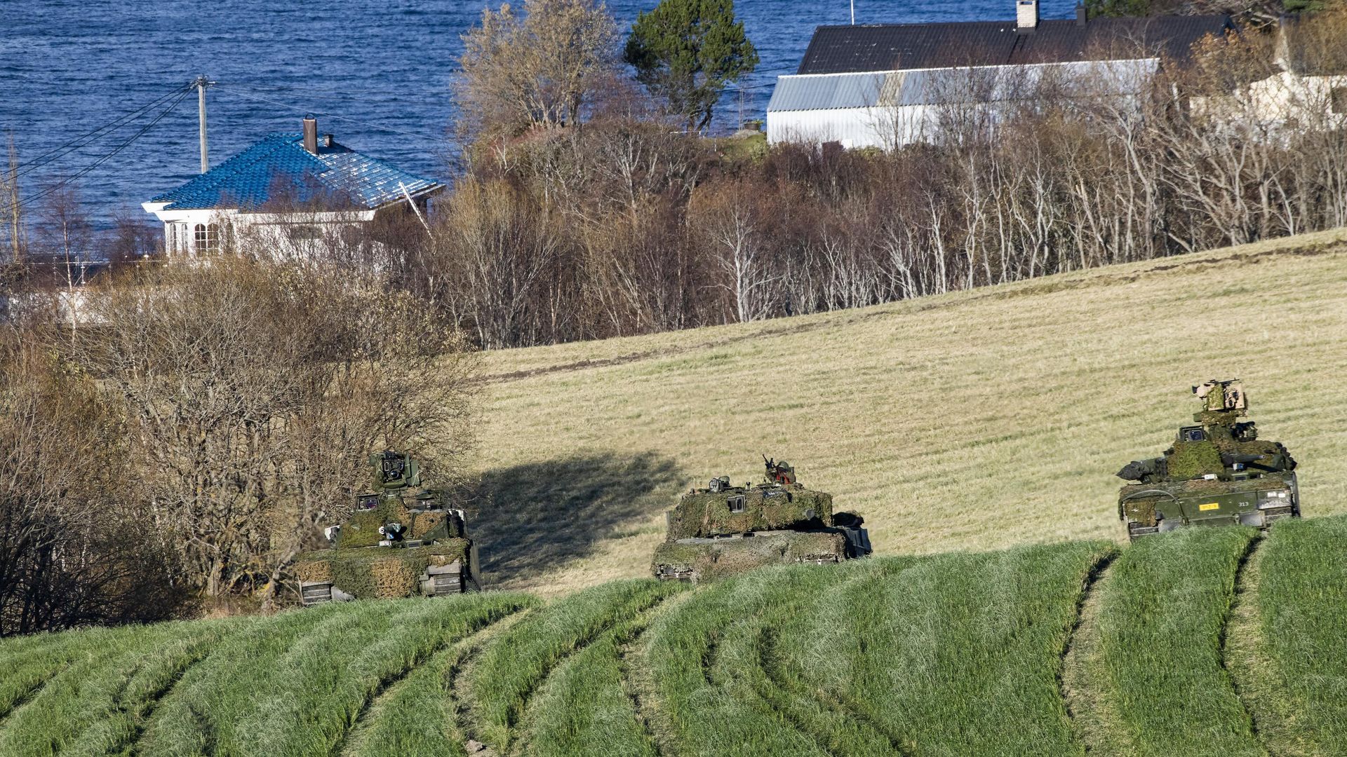 Танки норвежских и немецких войск во время учений НАТО Trident Juncture 2018 в Норвегии Танки норвежских и немецких войск во время учений НАТО Trident Juncture 2018 в Норвегии - РИА Новости, 1920, 06.03.2024
