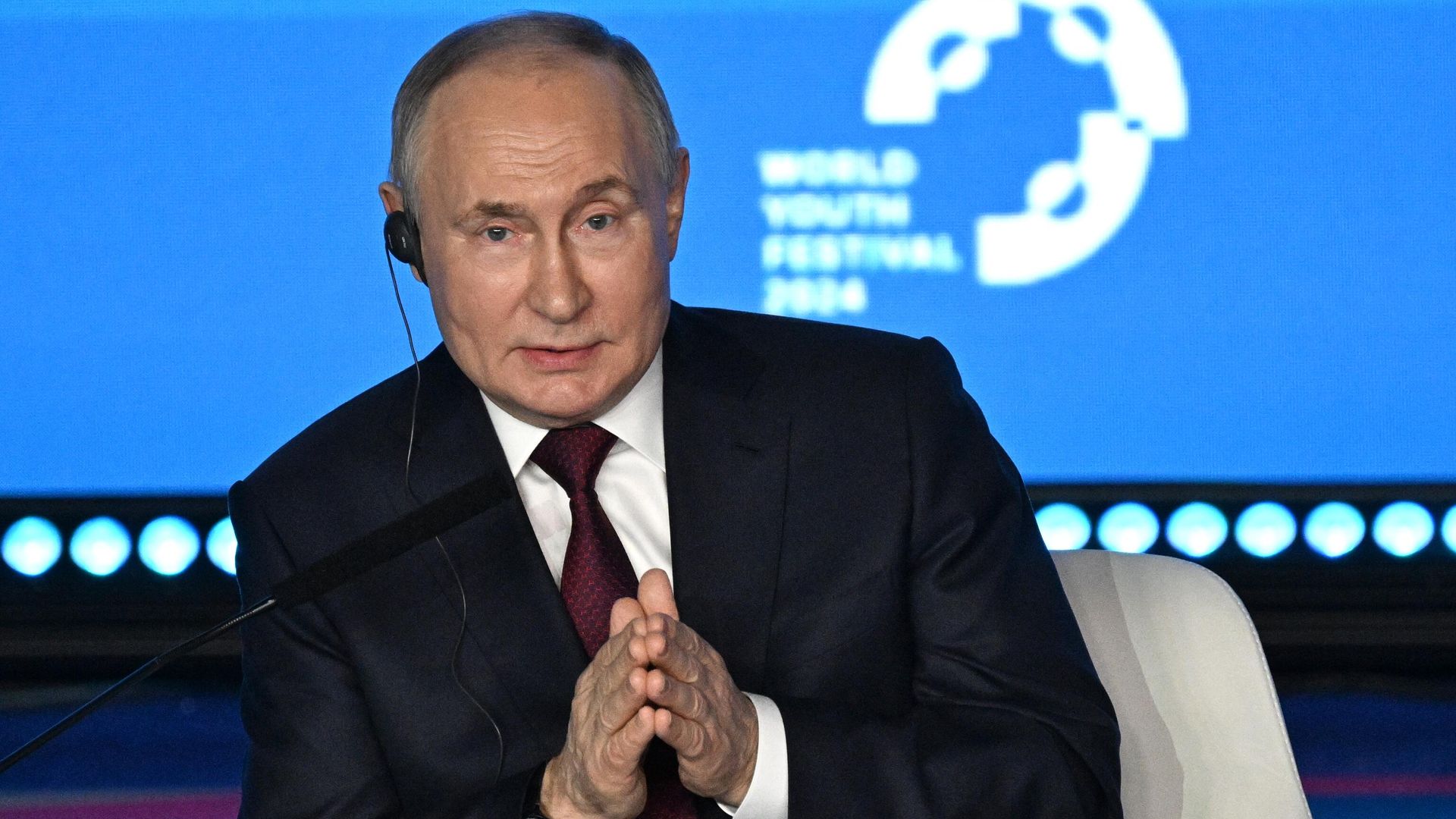 Владимир Путин посетил Всемирный фестиваль молодежи - РИА Новости, 1920, 06.03.2024