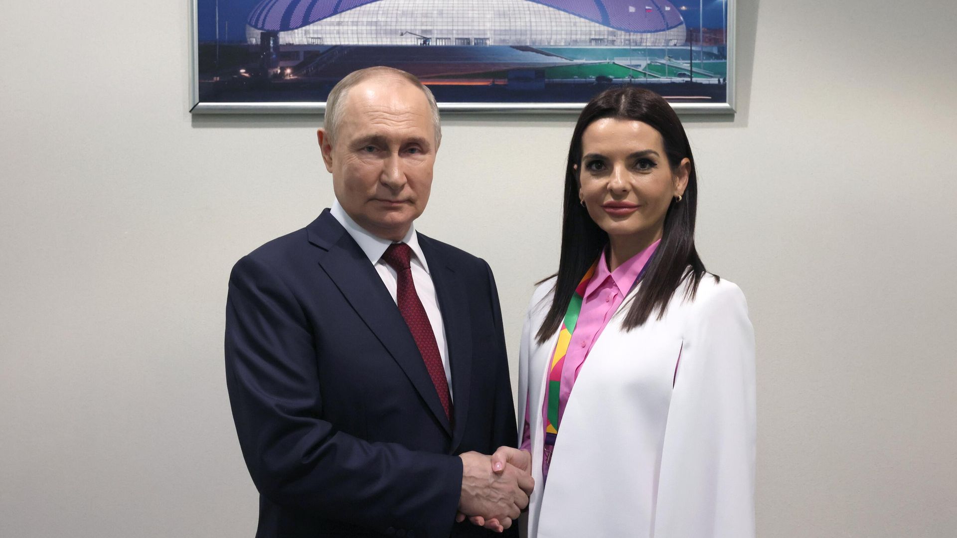 Президент РФ Владимир Путин и глава Гагаузской автономии Молдавии Евгения Гуцул на Всемирном фестивале молодёжи на федеральной территории Сириус. Президент РФ Владимир Путин и глава Гагаузской автономии Молдавии Евгения Гуцул на Всемирном фестивале молодёжи на федеральной территории Сириус. - РИА Новости, 1920, 06.03.2024