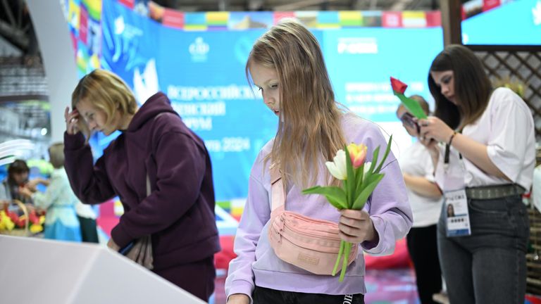Выставка Россия встречает весну