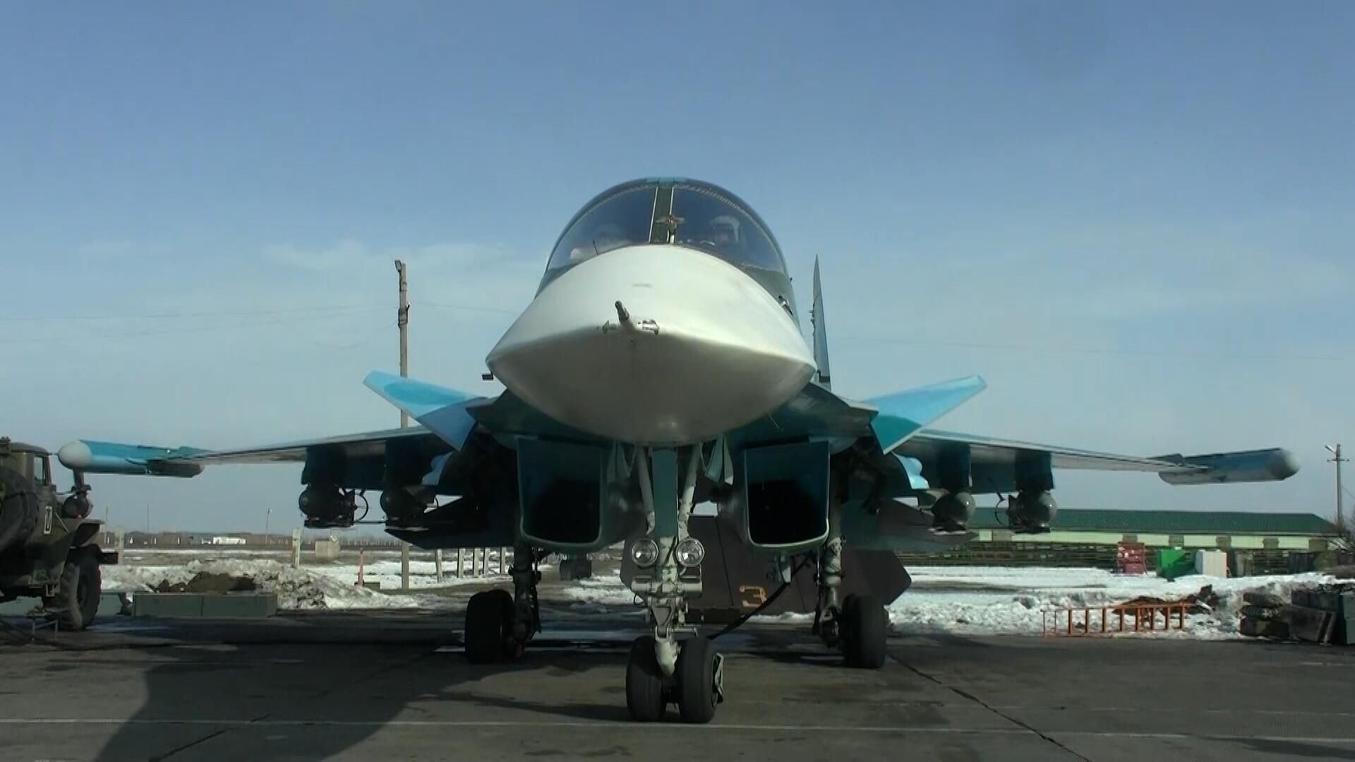 Удары по позициям ВСУ бомбардировщиками Су-34 Удары по позициям ВСУ бомбардировщиками Су-34 - РИА Новости, 1920, 11.03.2024