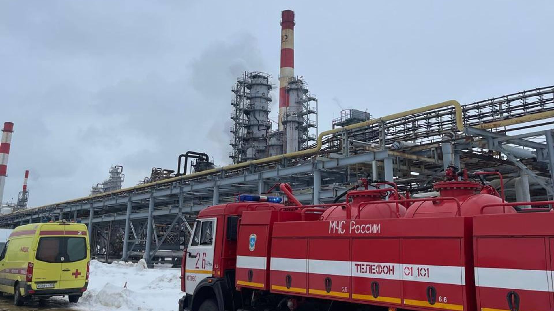 Объект топливно-энергетического комплекса в Кстовской промзоне в Нижегородской области после атаки беспилотника - РИА Новости, 1920, 13.03.2024
