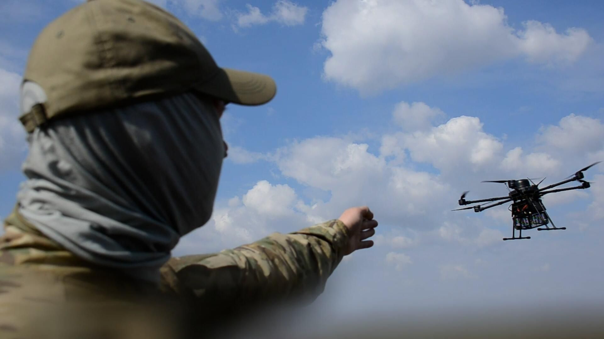 Российский военный об успешной перепрошивке дрона-ретранслятора ВСУ - РИА Новости, 1920, 12.03.2024
