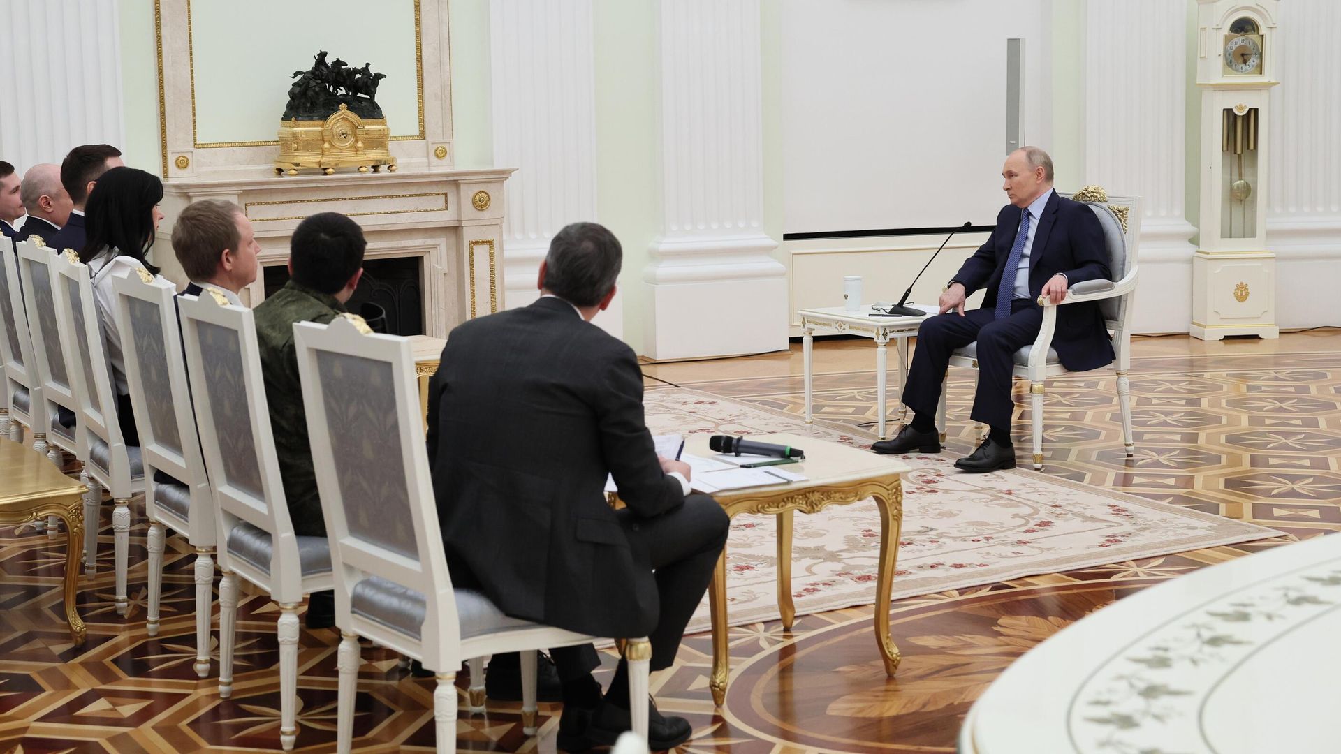 Президент РФ Владимир Путин встречается с победителями конкурса управленцев Лидеры России Президент РФ Владимир Путин встречается с победителями конкурса управленцев Лидеры России - РИА Новости, 1920, 12.03.2024