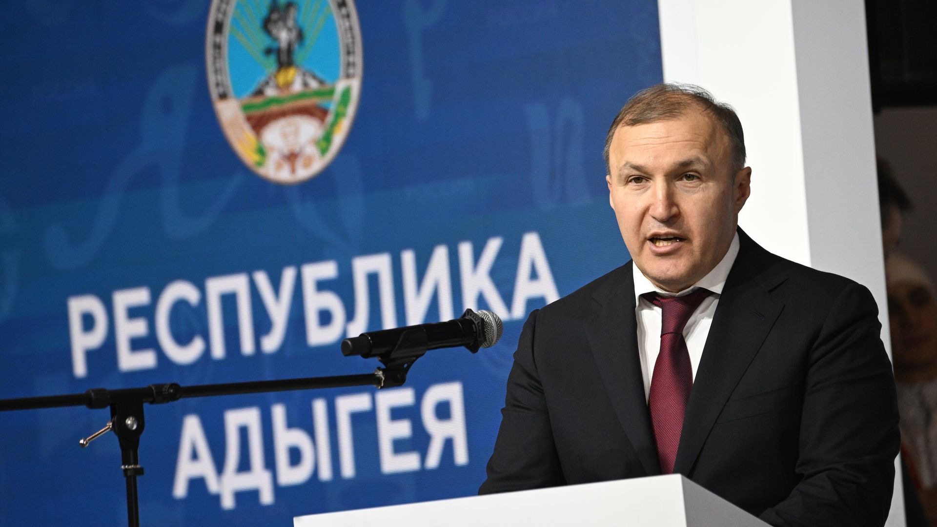 Глава Республики Адыгея Мурат Кумпилов Глава Республики Адыгея Мурат Кумпилов - РИА Новости, 1920, 26.08.2024