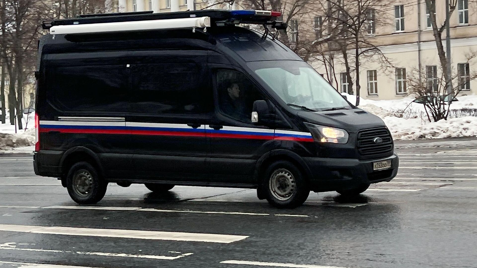 Автомобиль Следственного комитета РФ Автомобиль Следственного комитета РФ - РИА Новости, 1920, 14.03.2024