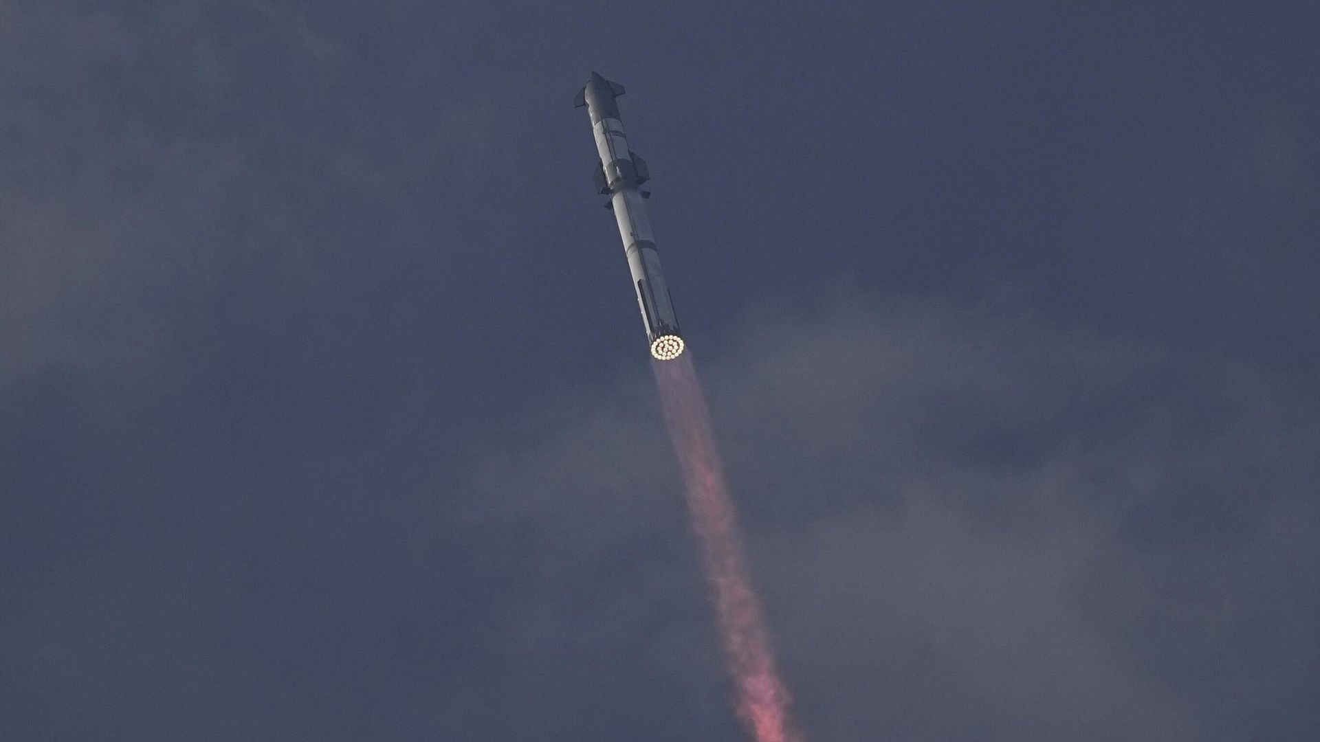 Космический корабль SpaceX Starship после старта в штате Техас - РИА Новости, 1920, 06.09.2024