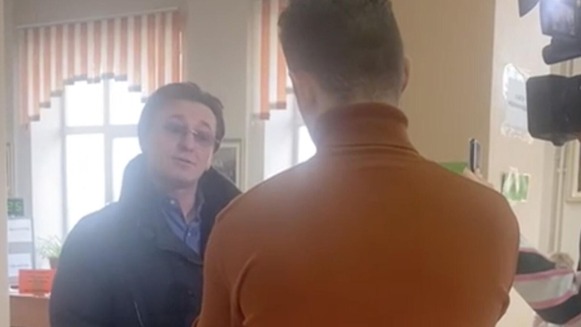 Народный артист России Сергей Безруков проголосовал в Иркутске на выборах президента России Народный артист России Сергей Безруков проголосовал в Иркутске на выборах президента России - РИА Новости, 1920, 16.03.2024