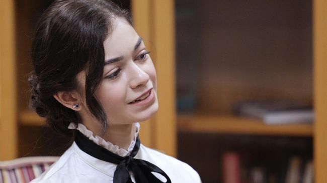 Аделия Петросян