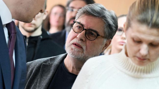 Сергей Зуев, проходящий по делу о мошенничестве в особо крупном размере, на заседании в Никулинском суде Москвы