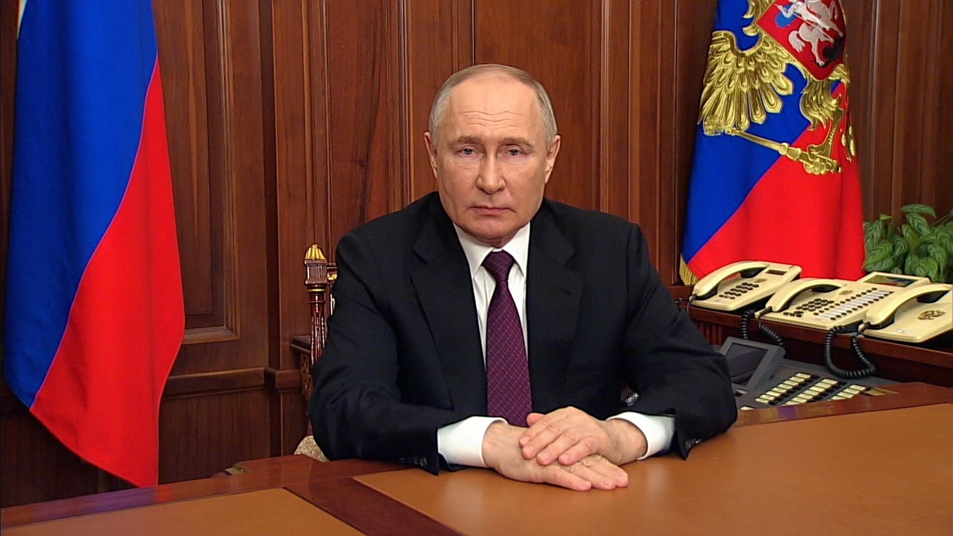Обращение Путина к гражданам России после победы на президентских выборах Обращение Путина к гражданам России после победы на президентских выборах - РИА Новости, 1920, 21.03.2024