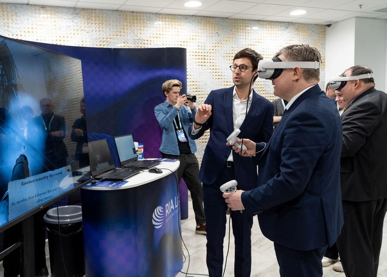 Агентство РИА Новости представило свои VR-проекты на площадке VI Международного научного форума Шаг в будущее: искусственный интеллект и цифровая экономика Агентство РИА Новости представило свои VR-проекты на площадке VI Международного научного форума Шаг в будущее: искусственный интеллект и цифровая экономика - РИА Новости, 1920, 21.03.2024