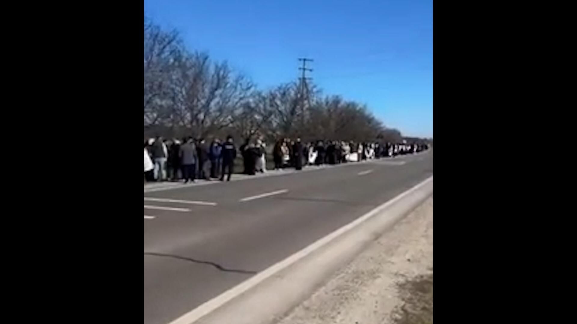 Протесты в Гагаузии на фоне приезда президента Молдавии Санду на открытие ЛЭП Протесты в Гагаузии на фоне приезда президента Молдавии Санду на открытие ЛЭП - РИА Новости, 1920, 29.03.2024