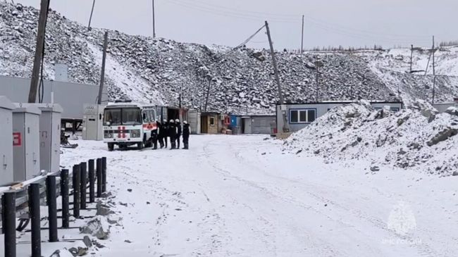 Аварийно-спасательные работы на руднике Пионер в Амурской области Аварийно-спасательные работы на руднике Пионер в Амурской области