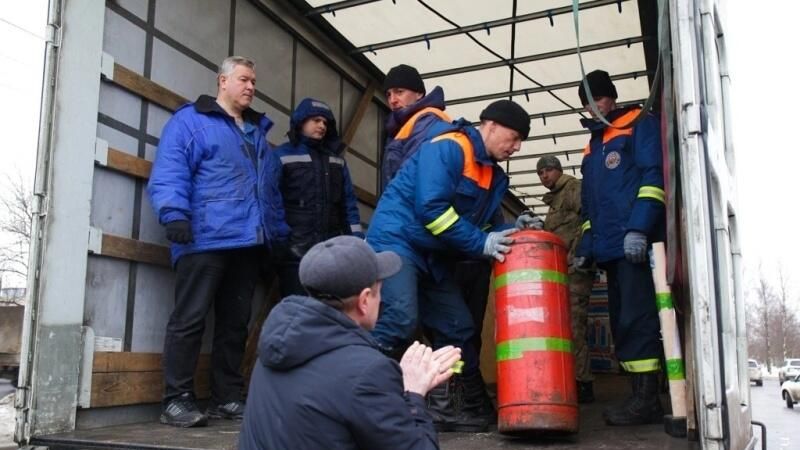 Более 2 тысяч тонн груза доставили в зону СВО из Вологодчины Более 2 тысяч тонн груза доставили в зону СВО из Вологодчины - РИА Новости, 1920, 02.04.2024