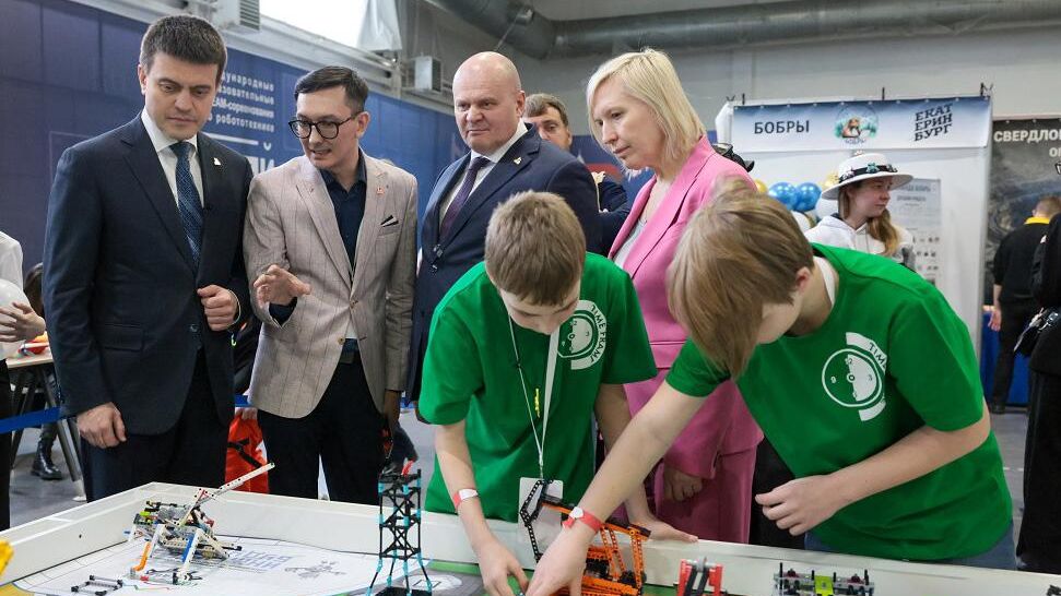 Национальный чемпионат по робототехнике Красноярск 5.0 в Красноярске Национальный чемпионат по робототехнике Красноярск 5.0 в Красноярске - РИА Новости, 1920, 05.04.2024