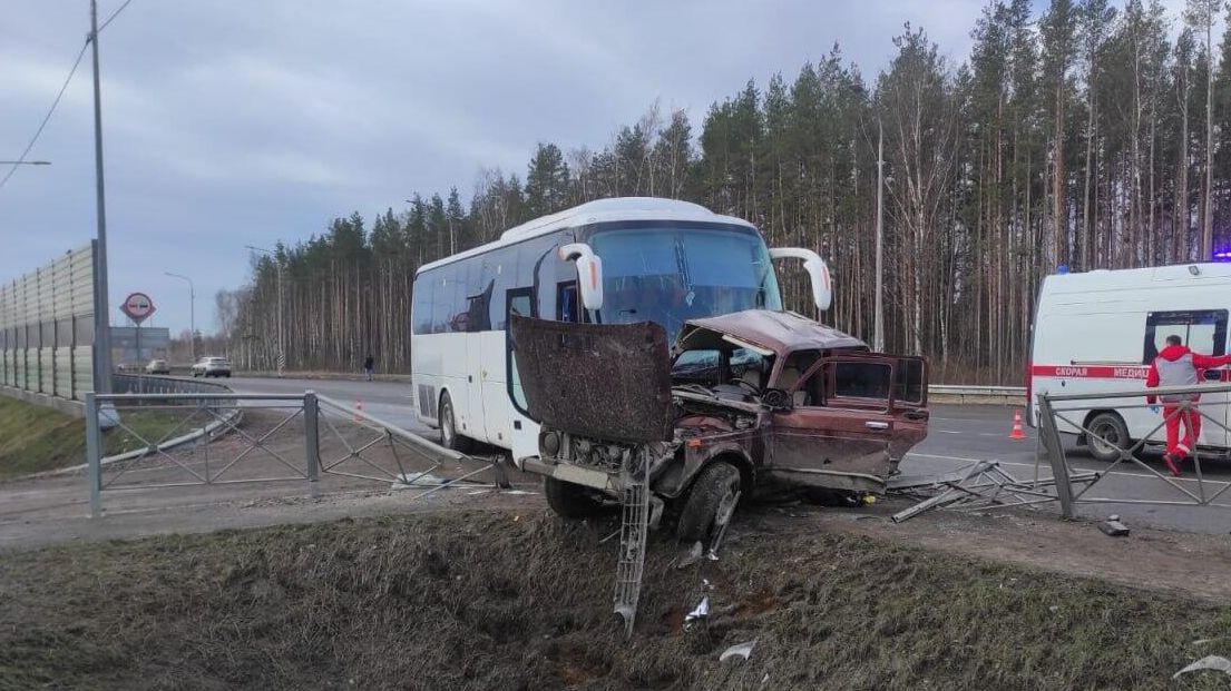 ДТП в Кингисеппском районе Ленобласти ДТП в Кингисеппском районе Ленобласти - РИА Новости, 1920, 08.04.2024