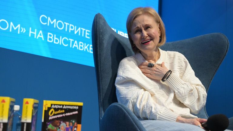 Выставка Россия. Творческий вечер Дарьи Донцовой: 25 лет в профессии Выставка Россия. Творческий вечер Дарьи Донцовой: 25 лет в профессии