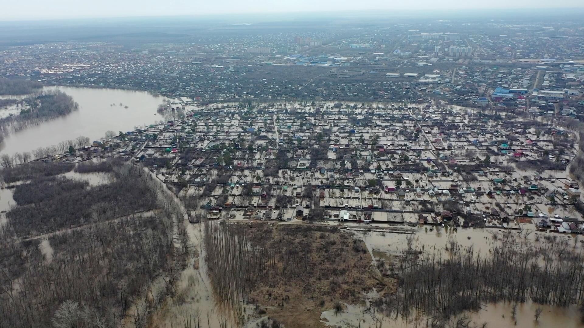 Затопленные садовые товарищества в районе озера Старица под Оренбургом Затопленные садовые товарищества в районе озера Старица под Оренбургом - РИА Новости, 1920, 09.04.2024