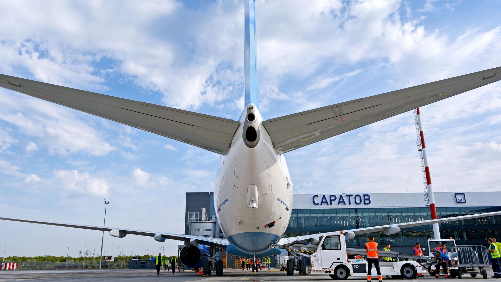 Самолет Boeing 737-800 авиакомпании Победа в международном аэропорту Гагарин в Саратовской области Самолет Boeing 737-800 авиакомпании Победа в международном аэропорту Гагарин в Саратовской области - РИА Новости, 1920, 19.05.2024