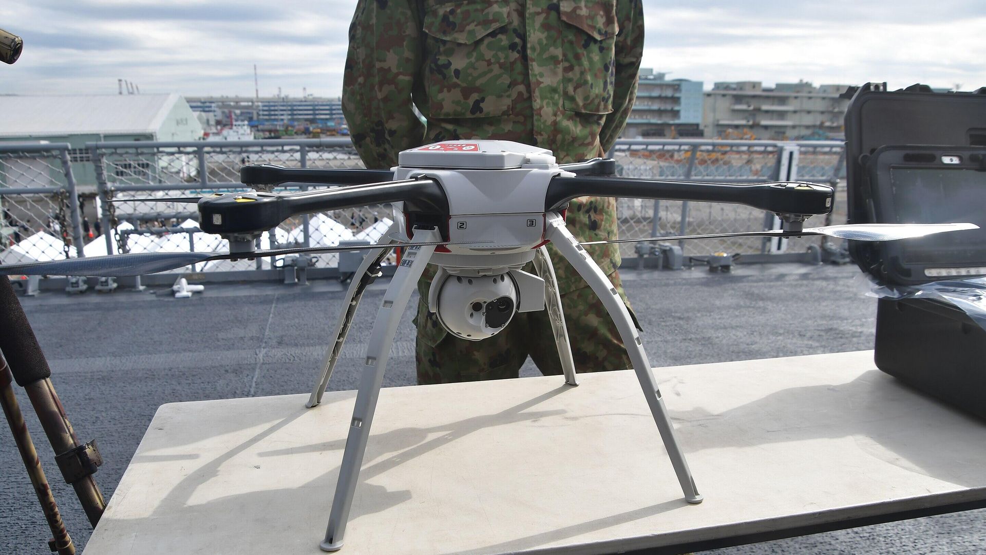 Многоцелевой беспилотный летательный аппарат Aeryon SkyRanger Многоцелевой беспилотный летательный аппарат Aeryon SkyRanger - РИА Новости, 1920, 15.04.2024
