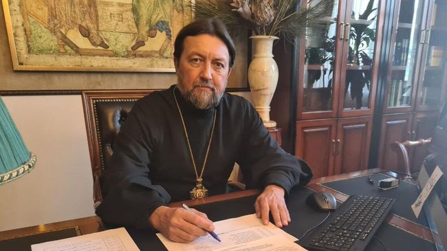 Глава учебного комитета Русской православной церкви протоиерей Максим Козлов Глава учебного комитета Русской православной церкви протоиерей Максим Козлов