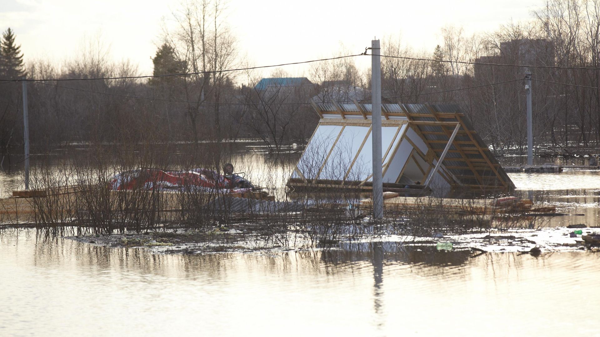 Подтопленные дома в СНТ КМЗ 3 в городе Кургане Подтопленные дома в СНТ КМЗ 3 в городе Кургане - РИА Новости, 1920, 17.04.2024