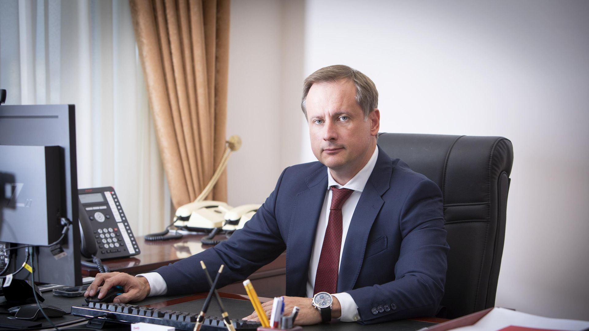 Заместитель генерального директора РЖД Евгений Чаркин Заместитель генерального директора РЖД Евгений Чаркин - РИА Новости, 1920, 18.04.2024