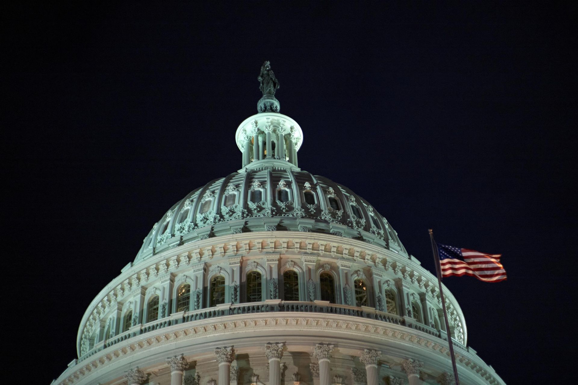Здание конгресса США в Вашингтоне Здание конгресса США в Вашингтоне - РИА Новости, 1920, 08.11.2024