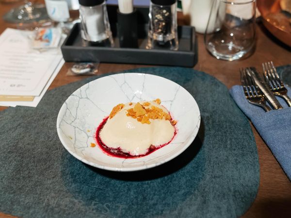 Restaurant Group by Vasilchuki Restaurant Group by Vasilchuki