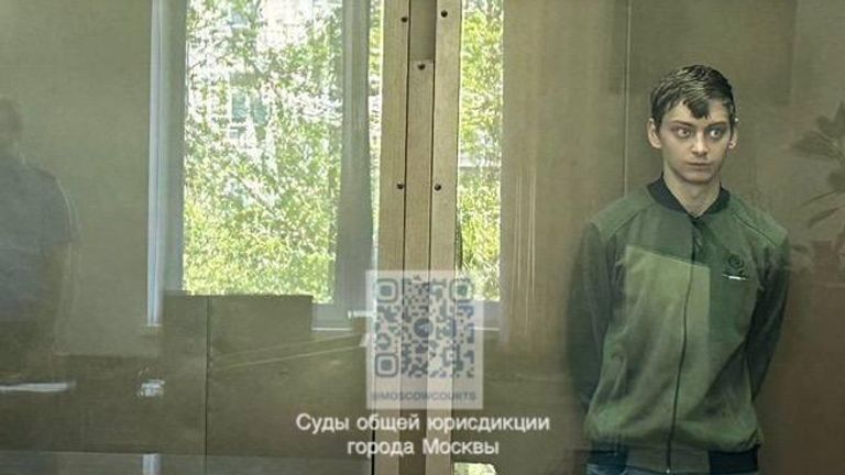 Хамидулин Станислав, обвиняемый по делу о поджоге вертолета в аэропорту Остафьево в Дорогомиловском суде города Москвы