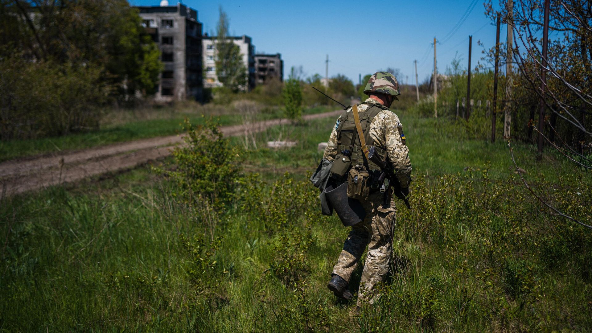 Украинский военный в районе Часова Яра Украинский военный в районе Часова Яра - РИА Новости, 1920, 02.05.2024