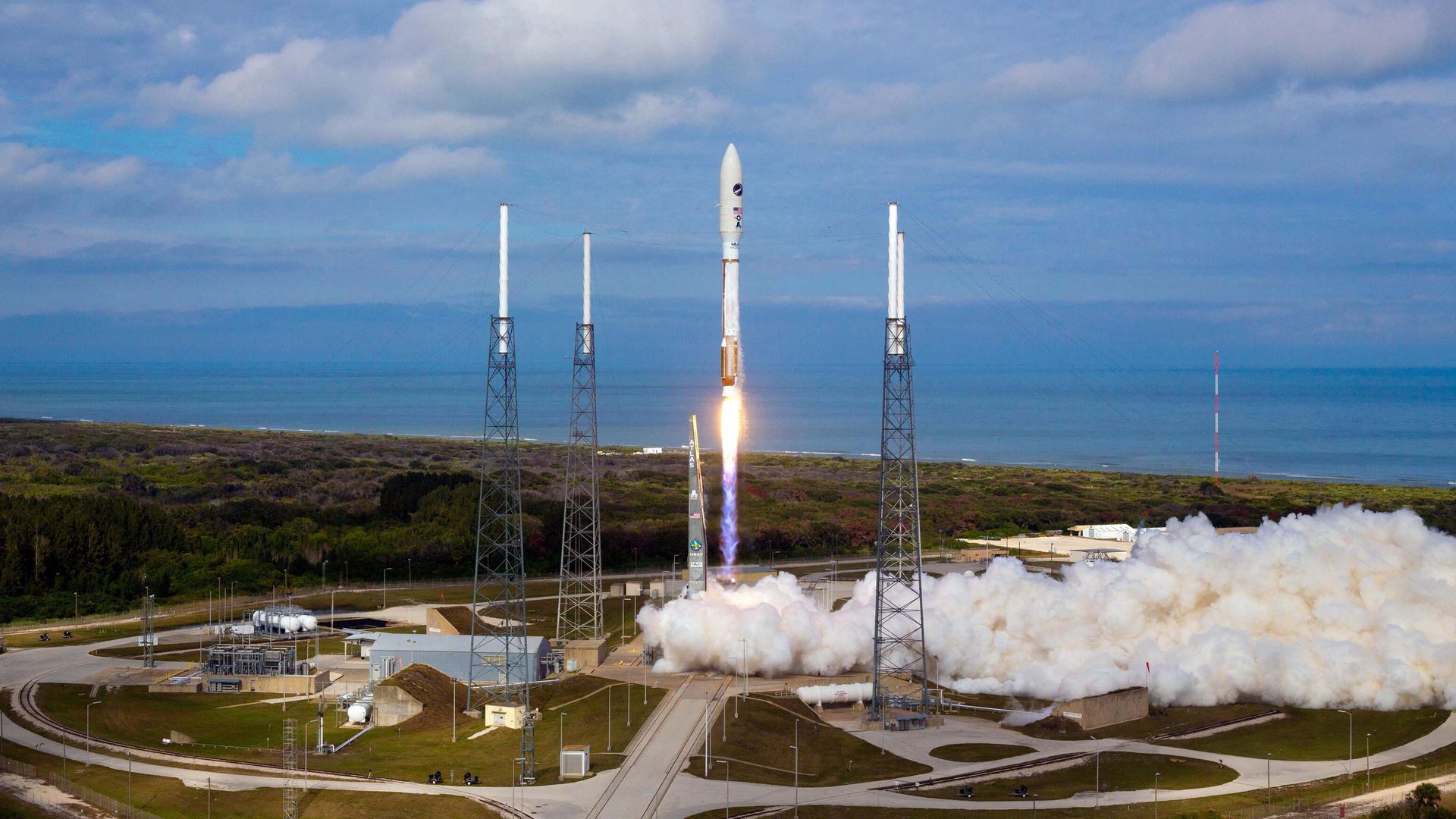 Запуск ракеты Atlas V OTV3 с мыса Канаверал, штат Флорида Запуск ракеты Atlas V OTV3 с мыса Канаверал, штат Флорида - РИА Новости, 1920, 02.05.2024