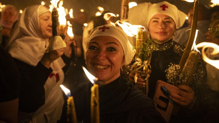 Сошествие Благодатного огня в храме Гроба Господня в Иерусалиме. 4 мая 2024 Сошествие Благодатного огня в храме Гроба Господня в Иерусалиме. 4 мая 2024