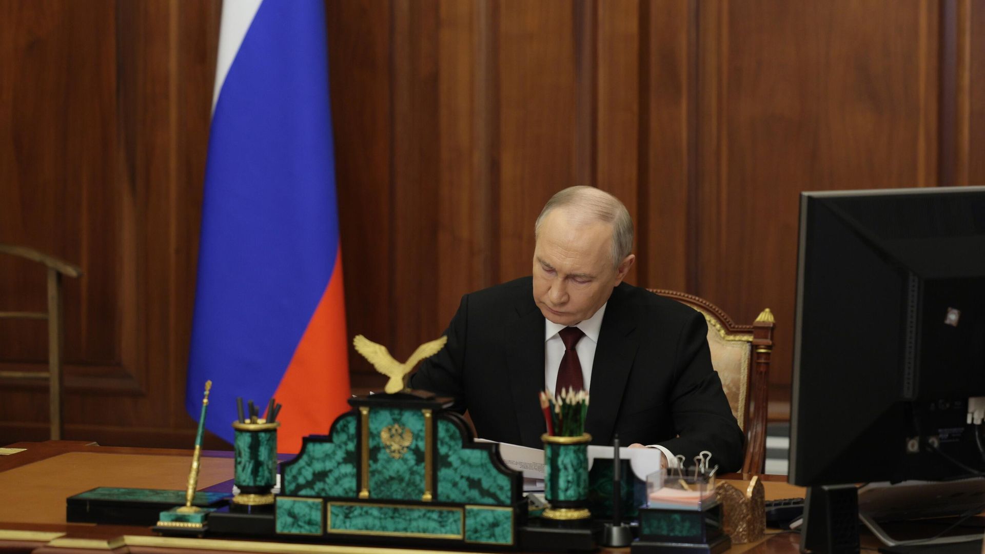 Президент России Владимир Путин Президент России Владимир Путин - РИА Новости, 1920, 17.09.2025