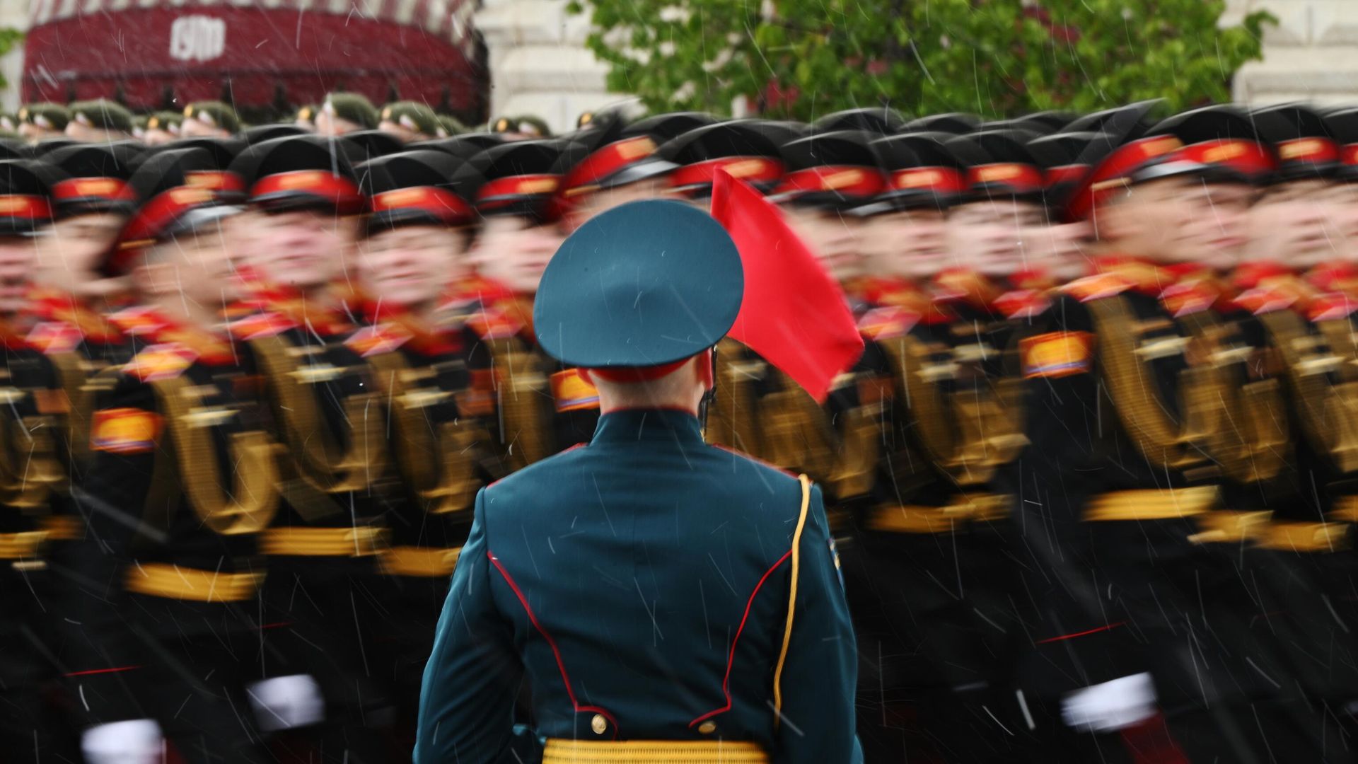 Парадные расчеты на военном параде на Красной площади в честь годовщины Победы в Великой Отечественной войне Парадные расчеты на военном параде на Красной площади в честь годовщины Победы в Великой Отечественной войне - РИА Новости, 1920, 18.05.2024