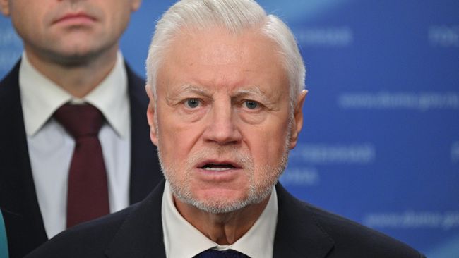 Руководитель фракции Справедливая Россия - За правду Сергей Миронов